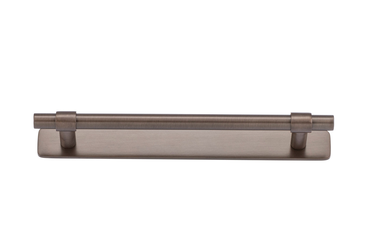 Cabinet Pull Helsinki incl Backplate