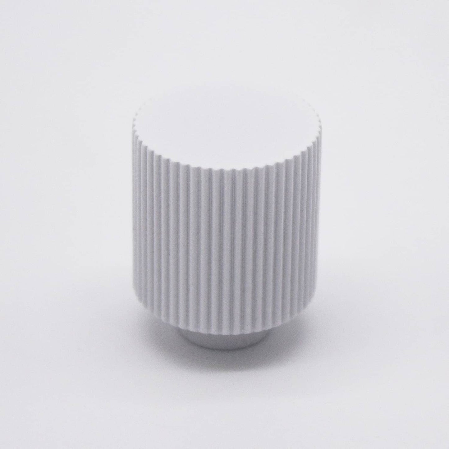 Rhea Fluted Knob White