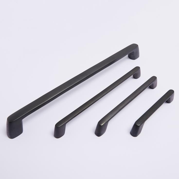 Surrey Handle