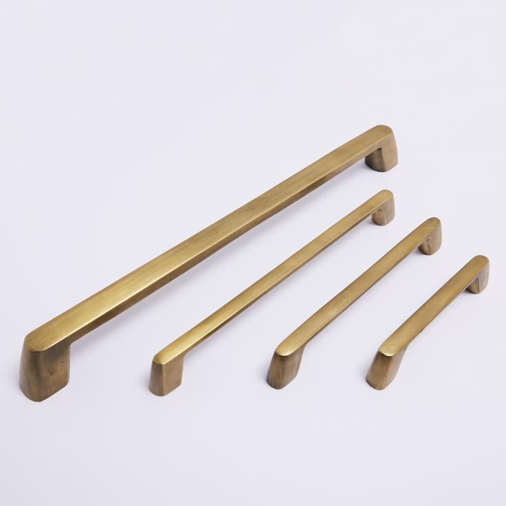 Surrey Handle