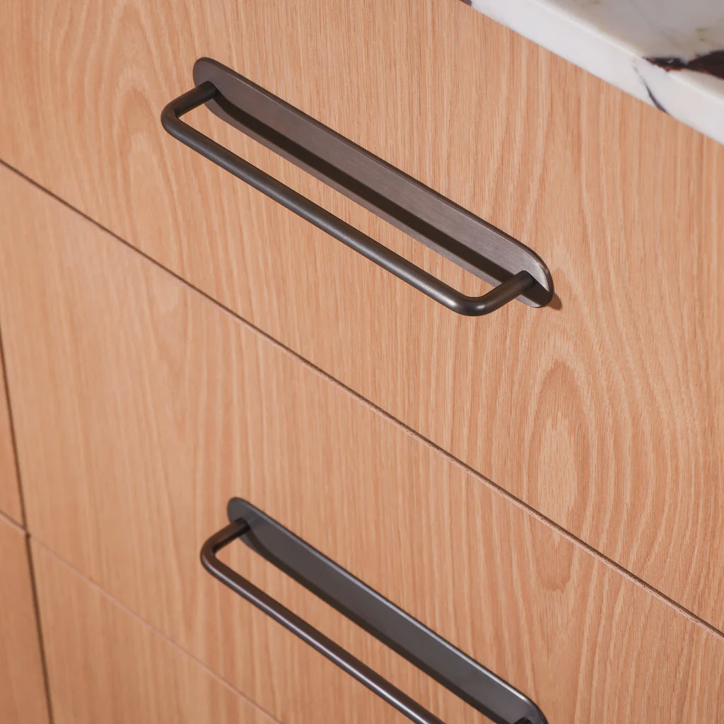 Curved Handle Backplate