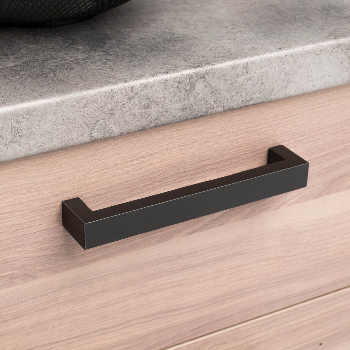 L7480 Bench Handle
