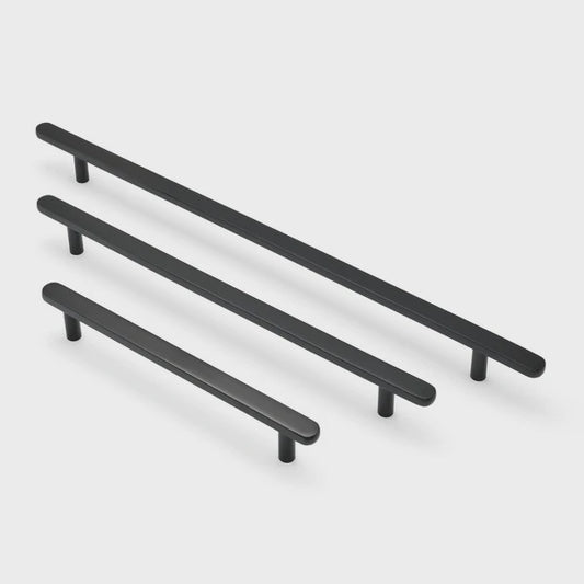 Imogen Appliance Pull Matt Black