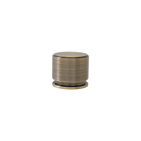 Sussex Lined Knob