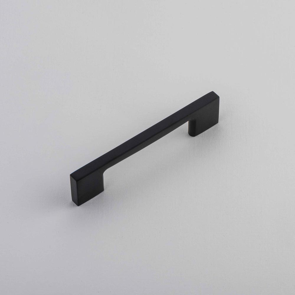 Cali Pull Handle