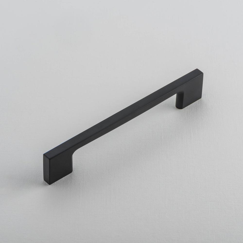 Cali Pull Handle